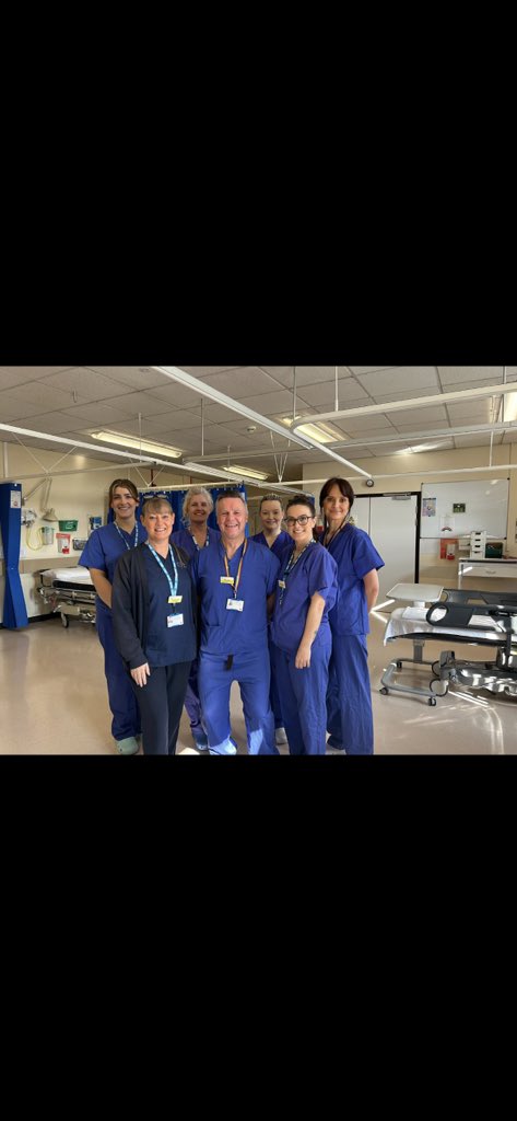 sunsteph123's tweet photo. Another one of our fab teams @HywelDdaHB @nichjolew @saz900 #internationalnurseday https://t.co/VXN8xcGuSH