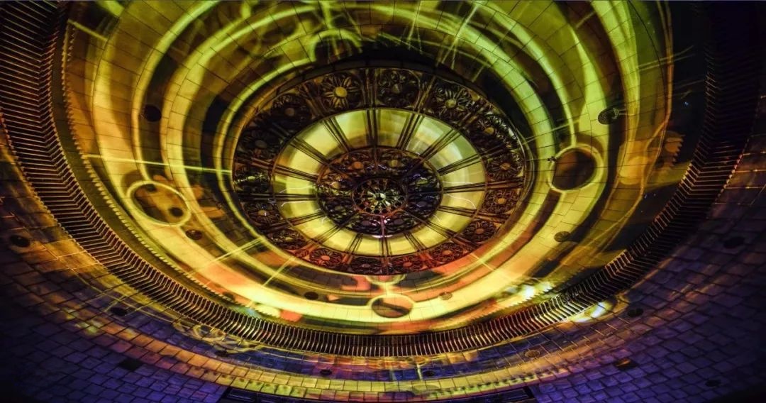 hecoos2018's tweet image. #hecoos brings the universe indoors with 12 #projectors!

Humanity has continuously explored the life and the cosmos, capturing breathtaking images and videos that expand the boundaries of #beauty. Let's explore the mysterious expanse of the universe above our heads🌟
