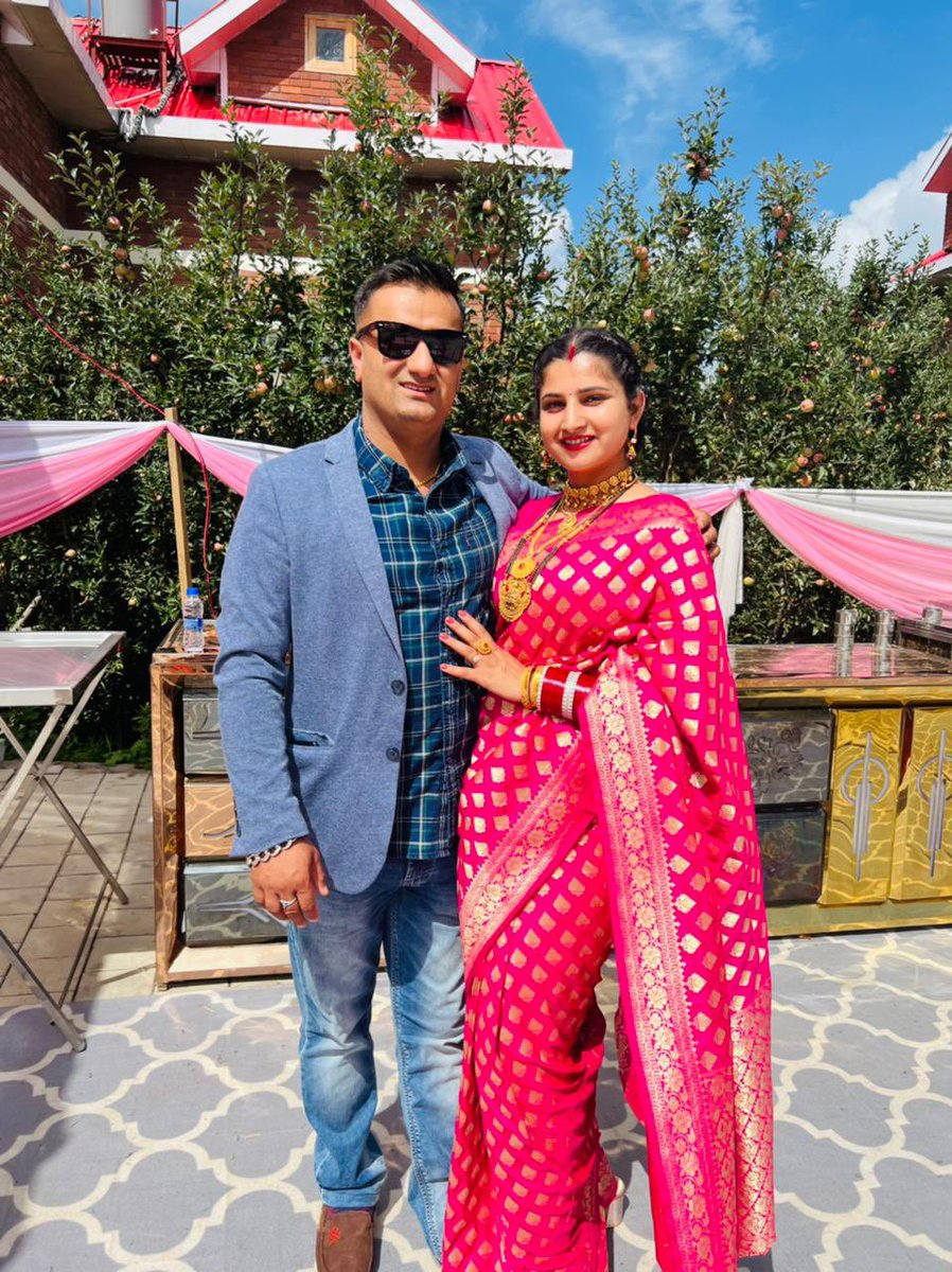 Wishing a very happy first wedding anniversary to my baby sister <a href="/BustaParul/">Parul_Busta</a> and brother in law Kapil !

 May the love you share last the lifetime
Wishing you both lifetime of happiness , love and togetherness 

Stay blessed My Baccha 
ढेर सारा प्यार आशीर्वाद ❤️🙌🏻”