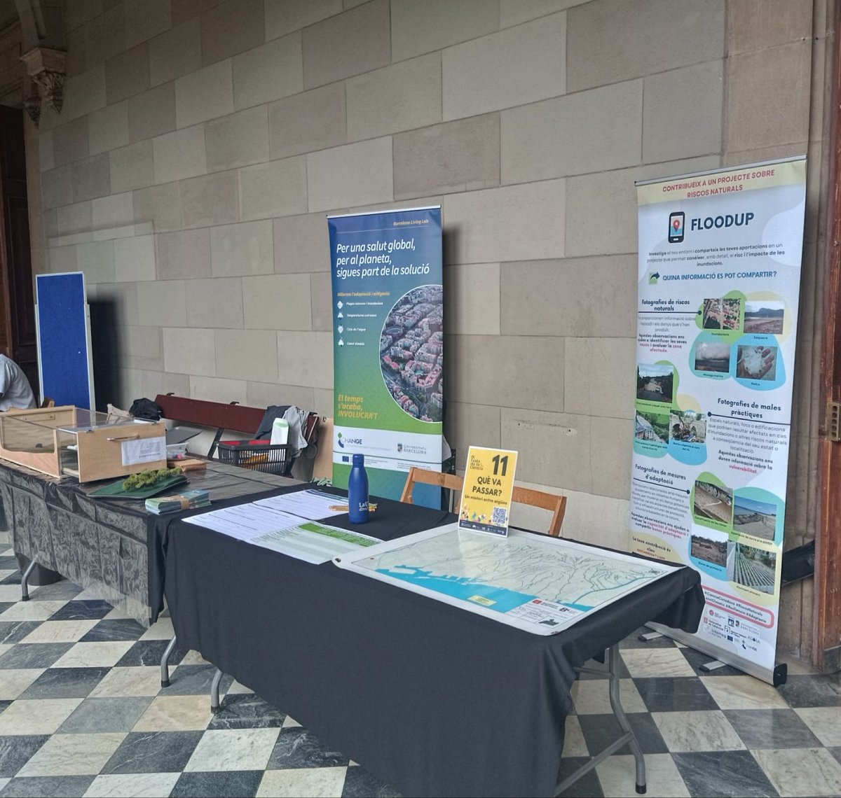 Today you can meet us at #FestaCiènciaUB !! We will showcase our research and explain why it is important. #urbanfloods #climatechange @ICHANGE_EU @floodup_UB