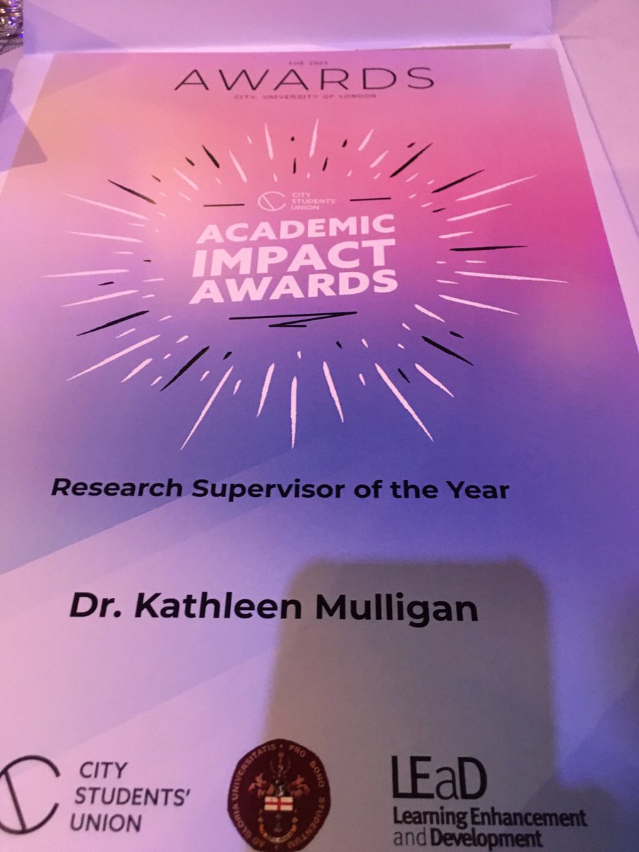 First up. My one of my fab #SLPhD supervisors Kathleen Mulligan won the Supervisor of the year award, with another @CityUniHealth supervisor shortlisted
I, of course, also have two other amazing supervisors @KaterinaHilari @KellyWeirSLP