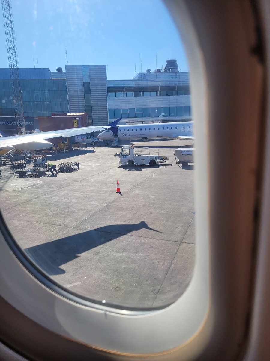 IcePic_dz's tweet image. Starting my trip to BSDCan..
#RunBSD