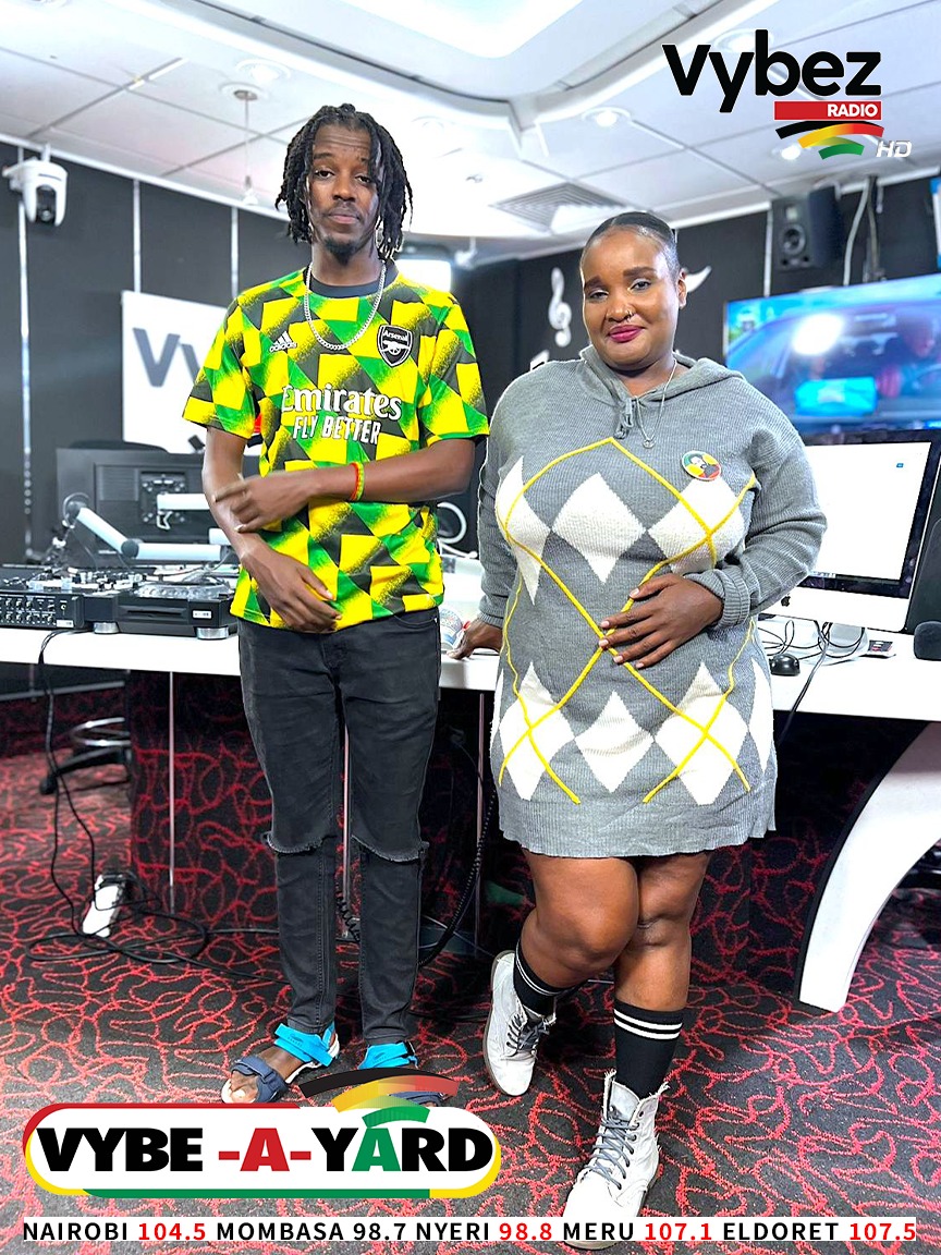 #VybeAyard wozza! Nganya iko ready ku bumburuka asapa <a href="/VybezRadioKE/">Vybez Radio</a> tuko na <a href="/SpapaDeh/">SPAPA DEH</a> tukingoja #VybeAyard@2 tuku bebee wapi?