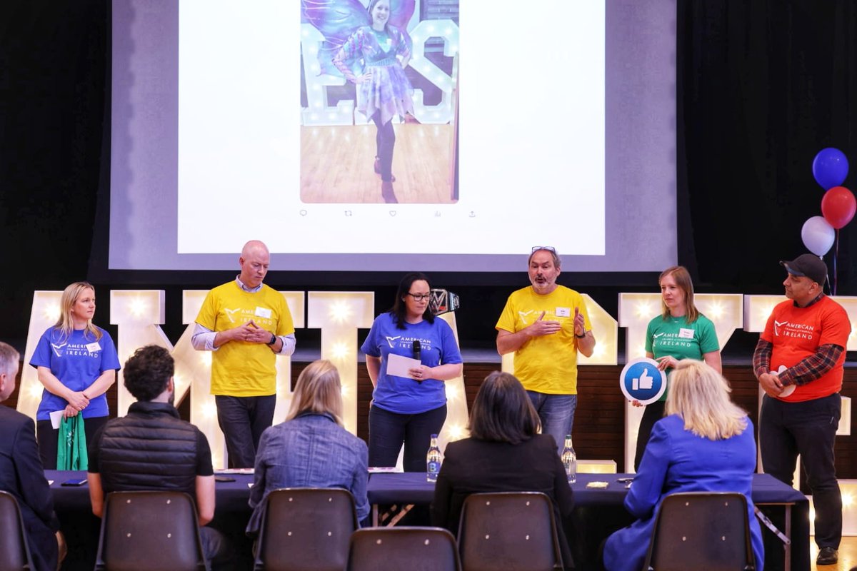 AmericanChamber's tweet photo. Team Five 'Wear and Aware' presenting a fantastic solution for instant sustainable fashion
#AmChamHackers
@BusinessDCU
@Accenture_Irl
@Medtronic
@Microsoftirl
@Emergenetics_ https://t.co/wi3nZ533Um