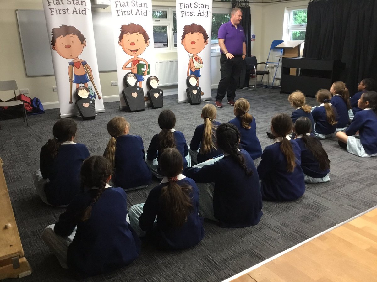 #UrsulineY5 are learning about First Aid today with Flat Stan First Aid. We are learning how to look after ourselves and others when someone gets hurt. #UrsulineInsieme #UrsulineInspire