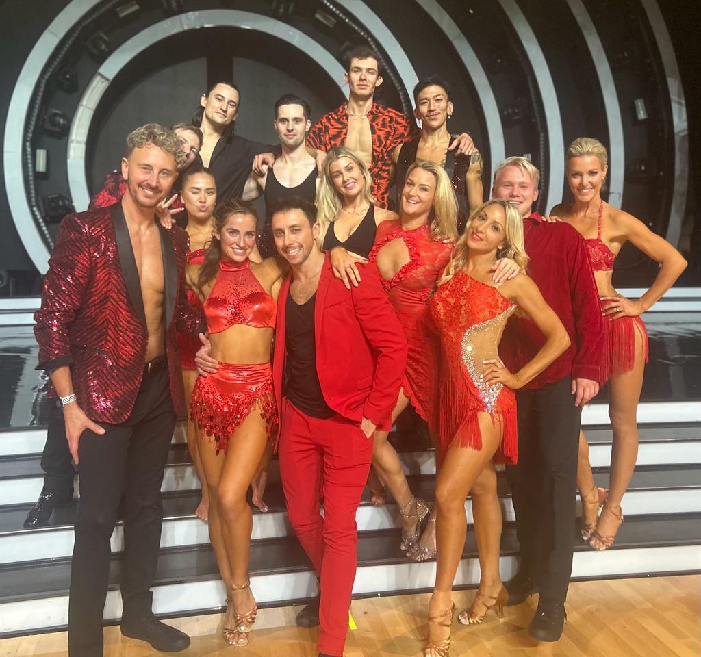Ian Waite (@ianwaite) on Twitter photo WE’RE BACK BABY!!!!!
Dancing with the one and only <a href="/RealNatalieLowe/">Natalie Lowe</a> on <a href="/DancingAU/">Dancing With The Stars Australia</a> is an absolute dream come true. I’ve miss her so much 🫶🏼❤️
Also our amazing cast of talented gorgeous Pro dancers. I already love them all 😍
KEEEEEP DANCING!
(Is what I am doing 🤣) WE’RE BACK BABY!!!!!
Dancing with the one and only <a href="/RealNatalieLowe/">Natalie Lowe</a> on <a href="/DancingAU/">Dancing With The Stars Australia</a> is an absolute dream come true. I’ve miss her so much 🫶🏼❤️
Also our amazing cast of talented gorgeous Pro dancers. I already love them all 😍
KEEEEEP DANCING!
(Is what I am doing 🤣)