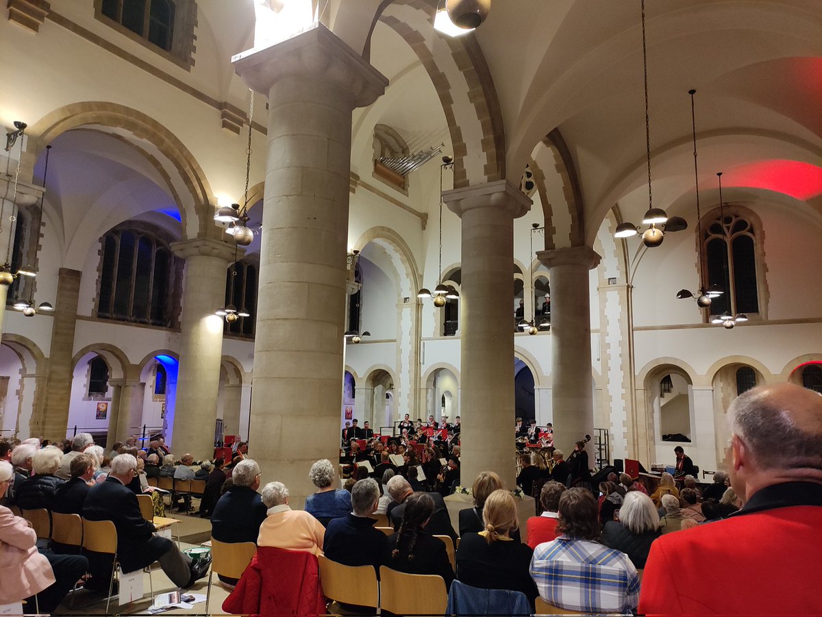 Last coronation event complete, now all my focus on our #CathedralsAtNight Eurovision event! 

#portsmouthcathedral #Portsmouth #events