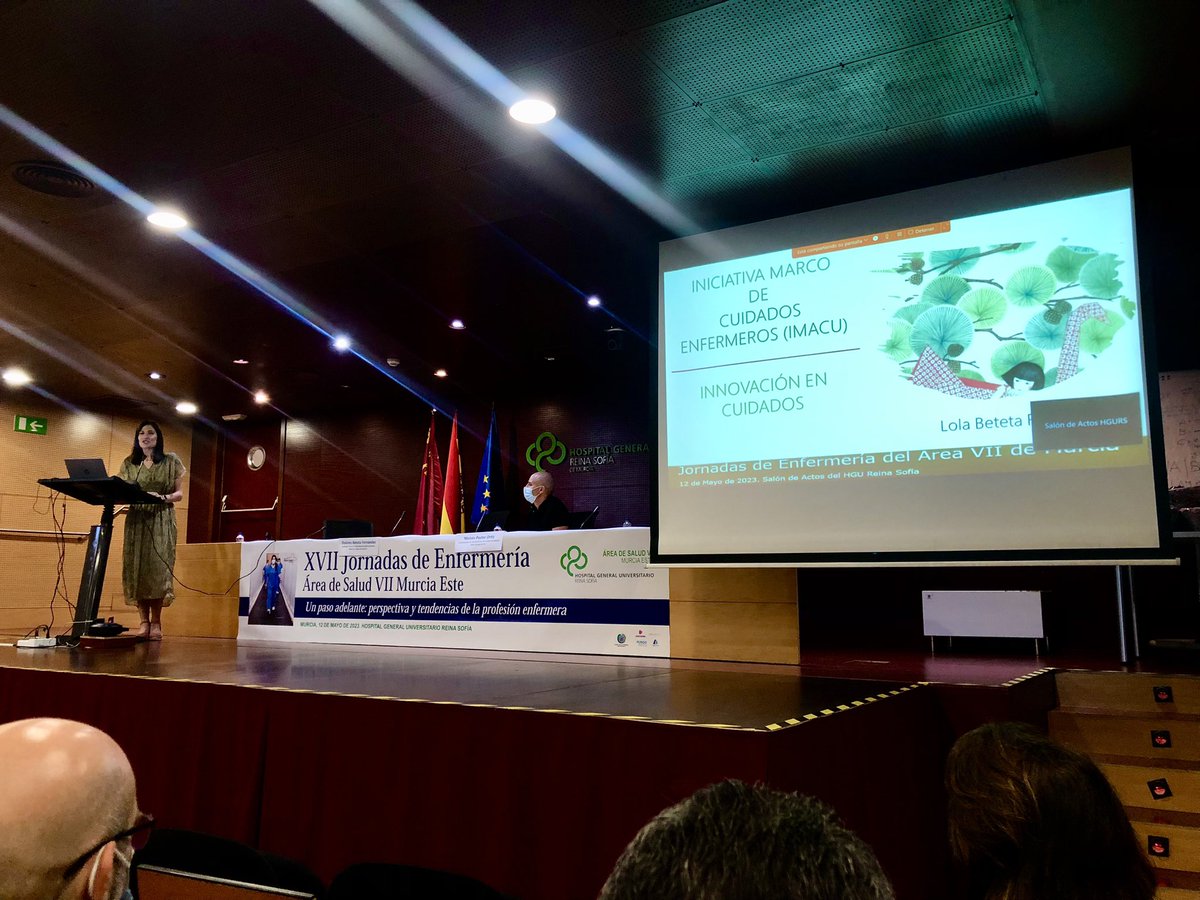 🏥📚 <a href="/BetetaLola/">Lola Beteta</a> presenta:  “Proyecto IMACU  e Innovación en cuidados seguros” en las XVII Jornadas de Enfermería del <a href="/Area7ReinaSofia/">Area7ReinaSofía</a> 
Desarrollo de la profesión a través de un marco competencial 
#cuidadosexcelentes
<a href="/Murciasalud/">Murciasalud</a> <a href="/AreaUnoArrixaca/">Área 1 Arrixaca</a>
¡Feliz día de la Enfermería!👩🏻‍⚕️👨🏻‍⚕️