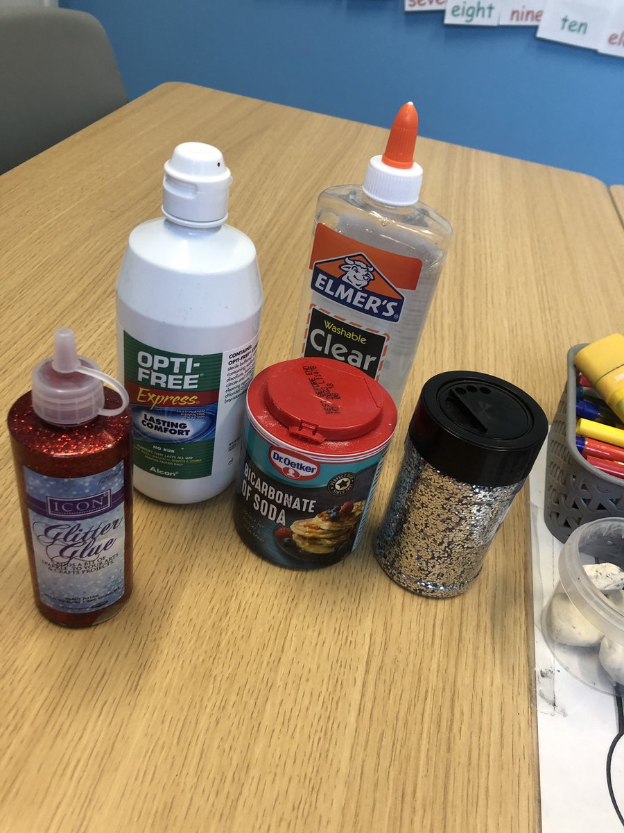 STEMstbrendans's tweet photo. Science Materials Christmas glitter slime @4StBrendans https://t.co/OhVyTb75ss
