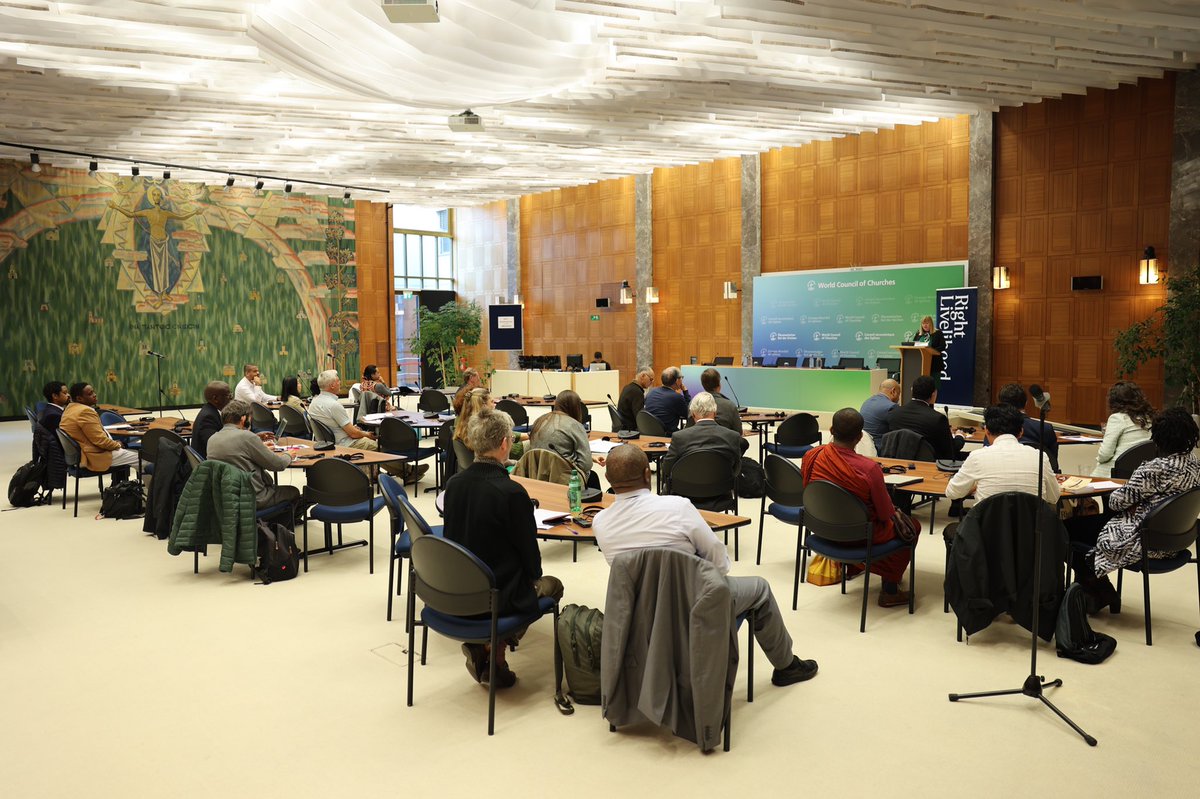 Oikoumene's tweet photo. 🍃How do we encourage our societies to work with, rather than against nature?
🌏 “Caring for the Earth, Transforming Lives: Linking Faith &amp; Natural Regeneration” #workshop @oikoumene @rightlivelihood @EverGreeningA @EcoHomef @WorldVision @OikoDip

🔗 https://t.co/TzeG3y07Vw https://t.co/A02DCrxePL