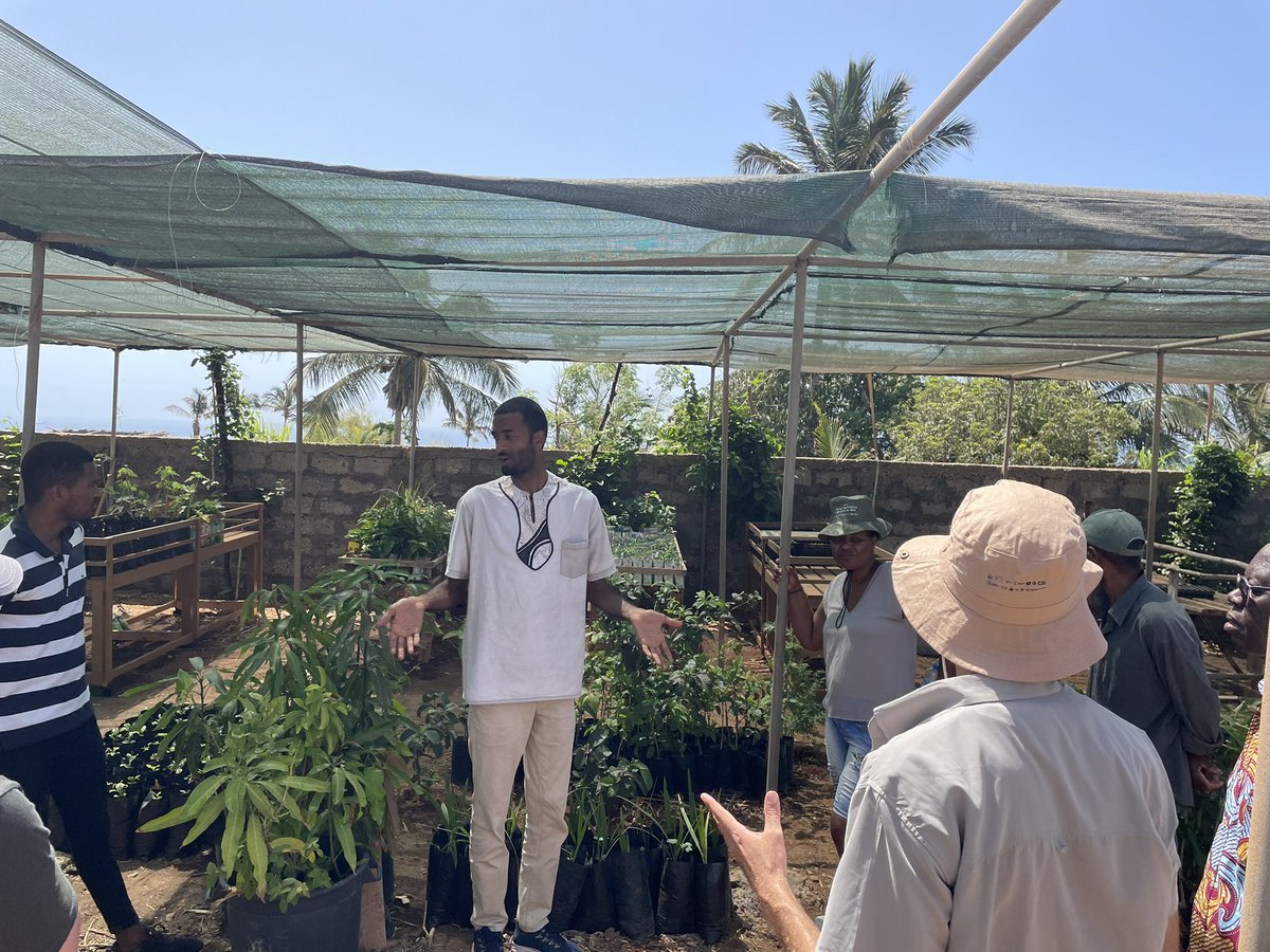 Rausan_CARTIF's tweet photo. Finished Santoantao day2, visited #Portonovo, #Ribeiragrande,#Paul, @CIRAWAproject @CARTIFCT @adpmmertola , thanks to farming communities &amp; #AMUPAL women farmers association (courageous &amp; inspiring 👏🏻) for letting us learn about their farming techniques in extreme dry conditions. https://t.co/XhF440RbdJ