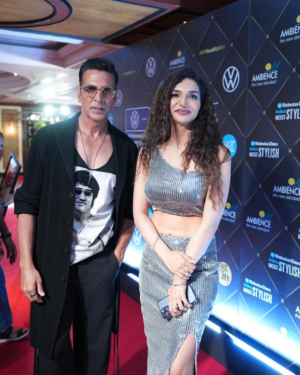 Akkistaan's tweet photo. Pics: #AkshayKumar sir clicked during #htmoststylish https://t.co/eY2Azu0mrh