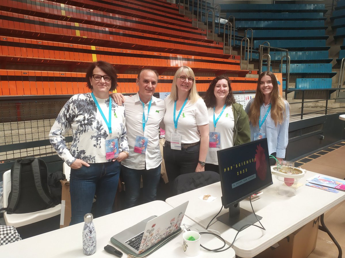 En direct de <a href="/PopSciences/">Pop'Sciences - Université de Lyon</a> nos collègues de l'atelier "A votre bon cœur" <a href="/LaboratoryIris/">IRIS Team Carmen Laboratory</a> <a href="/BaetzDelphine/">baetz delphine</a> @crola_da <a href="/Meganelgrs/">Mégane.</a> <a href="/marie_vedere/">Marie Védère</a> René Ferrera
