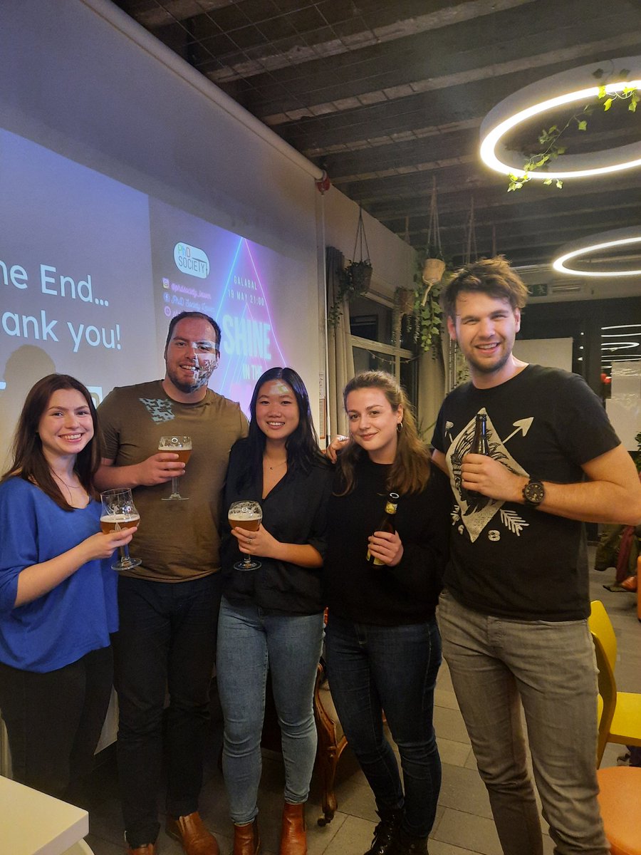 JennenLise's tweet photo. Going from "We just don't want to be in last place" to "We won the quiz!" 😎 #PhDQuiz #PsychiatryPosse #tshirtsindemaak 
@maartenlaroy @lauravanheck https://t.co/oZlbyvaLGO