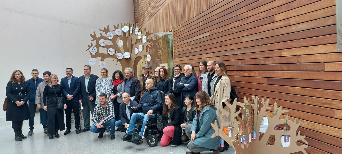 Euskadiko Hirugarren Sektore Sozialaren Egunaren ospakizun-ekitaldia hasteko irrikitan gaude! Aurten <a href="/ItxasoQuintana/">Itxaso Quintana</a> aktoreak aurkeztuko du.

#transformaTU