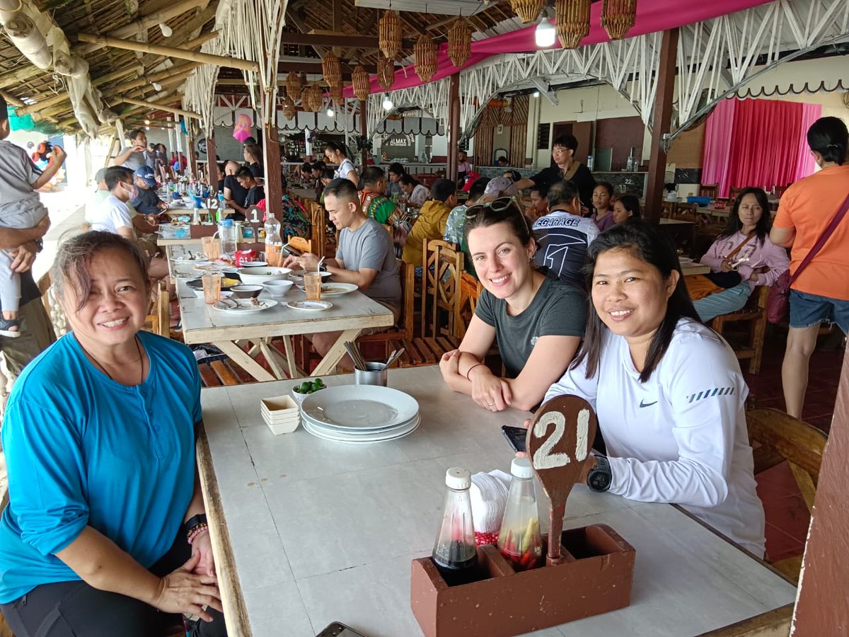 Laura Quick tweet media