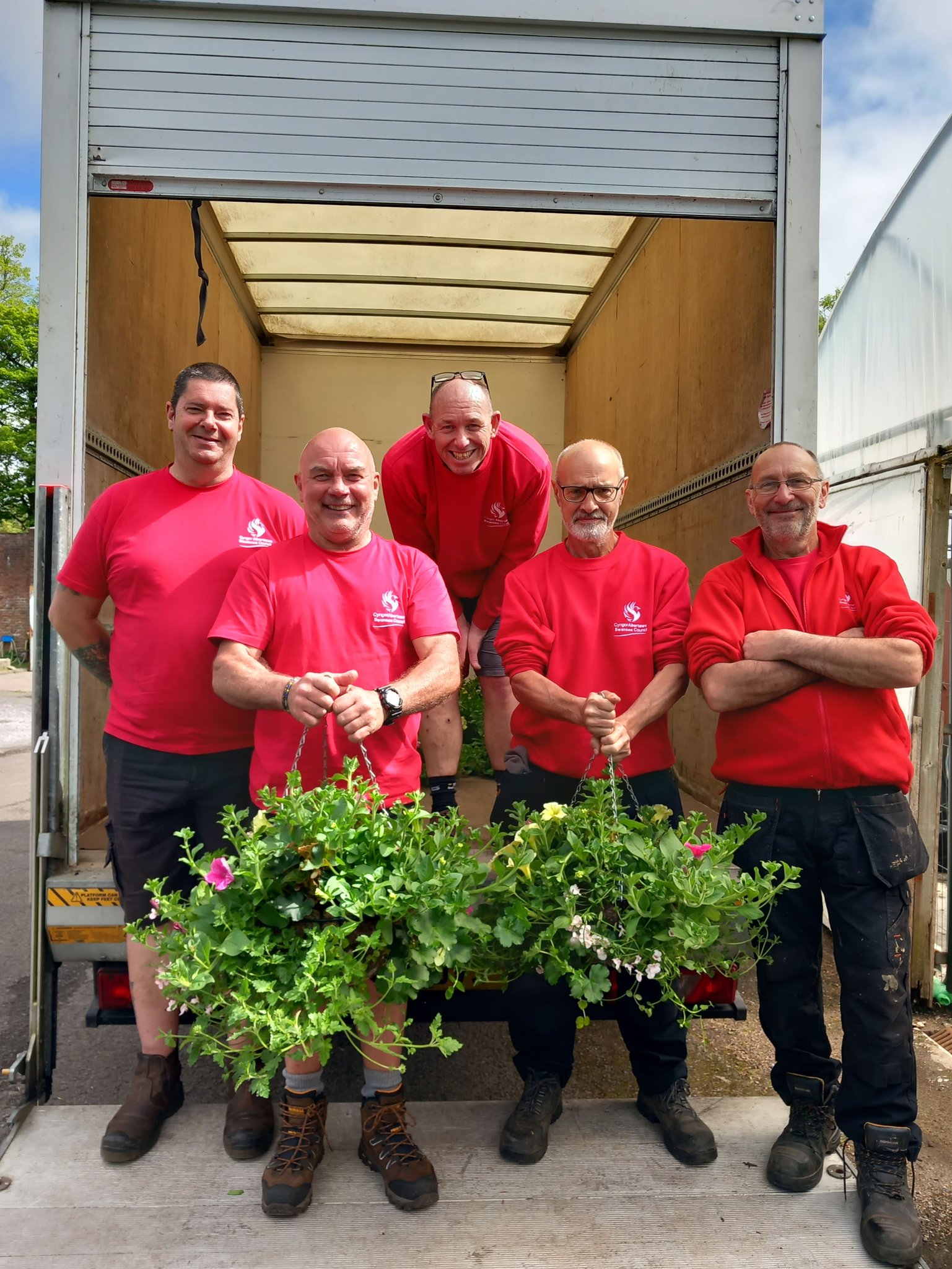 Swansea Council on Twitter "🌺 Hanging basket update 🌺 Alan and the