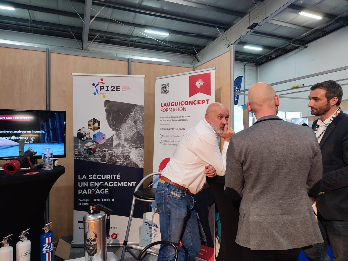 <a href="/PI2ELH/">PI2E-LH</a>  était présent au premier #SalonBusiness organisé au Parc Expo de Rouen

OBJECTIF : partir à la rencontre des professionnels du territoire #Normand et échanger avec les visiteurs sur les offres en #formations et en accompagnements de <a href="/PI2ELH/">PI2E-LH</a> 

ℹ️ pi2e-lh.fr