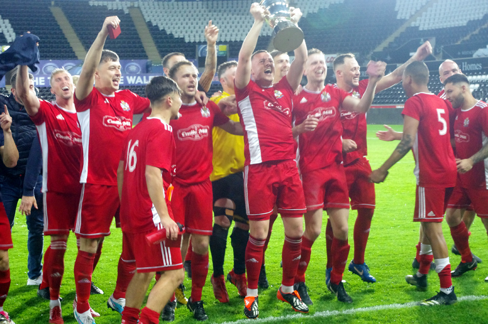 2023 West Wales Intermediate Cup Final - <a href="/PenlanAFC/">Penlan AFC</a> are the champions after they came from behind to beat <a href="/MightyVikings/">Hakin United</a> - match report - bit.ly/3pCe34c