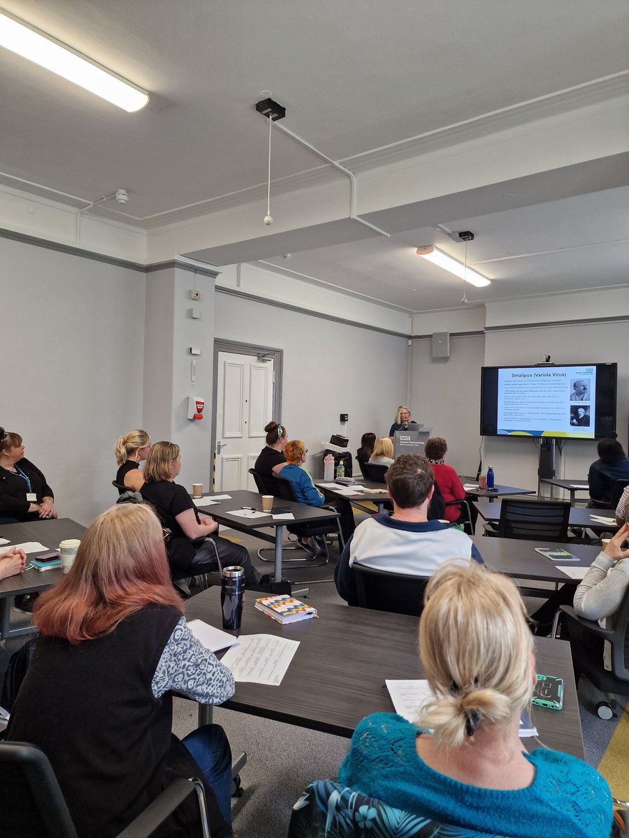 SPfT_IPCMatters's tweet photo. Our IPC Link Practitioner Study Day is in full swing at Swandean Hq @SPFT_NHS #ipcrocks #HappyInternationalNurseDay https://t.co/jyw0k948pY