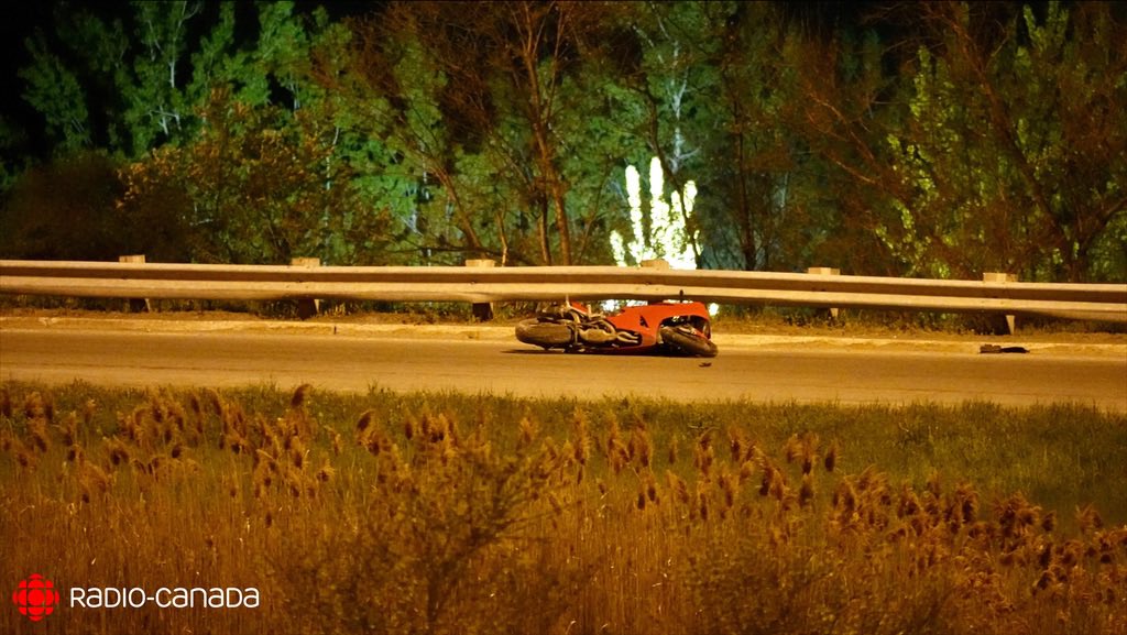 EN COURS l Grave accident à Boisbriand.
Autoroute 13 Nord dans la bretelle de l’autoroute 640 direction Ouest à Boisbriand. Secteur à éviter  #rcmtl