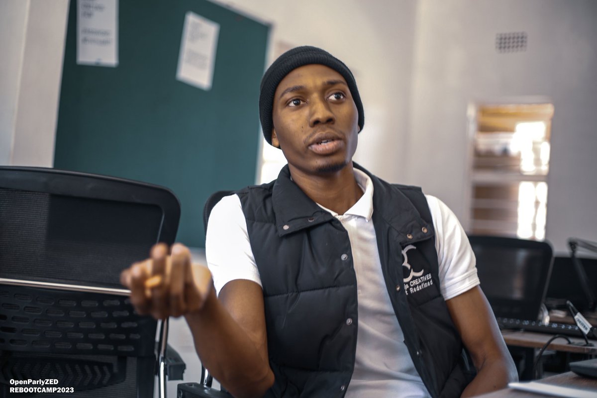 HopekinsT's tweet image. It was quiet a unique experience being part of the @OpenParlyZED reboot camp where we got to learn how to handle campaigns around policies that need tracking.

Thank you to @NMkapikoh and @MagambaNetwork for this opportunity and we look forward to more

#OpenParlyZED