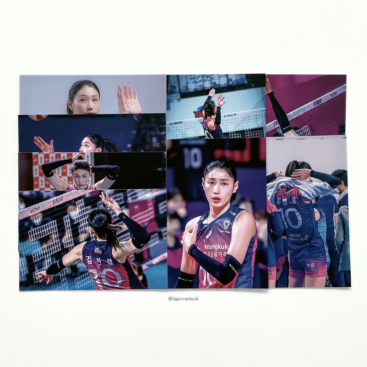 드린다면 가지시겠습니까... 사진 몇 장 엽서로 뽑아봤는데요 ^_^;
5월 20일 팬미팅 때 직접 수령 가능하신 세 분께 랜덤 세 장씩 동봉해서 드리려고 합니다💌
RT 해주시면 추첨해보겠습니다 비계는 제외해용 발표는 17일 수요일 중으로~