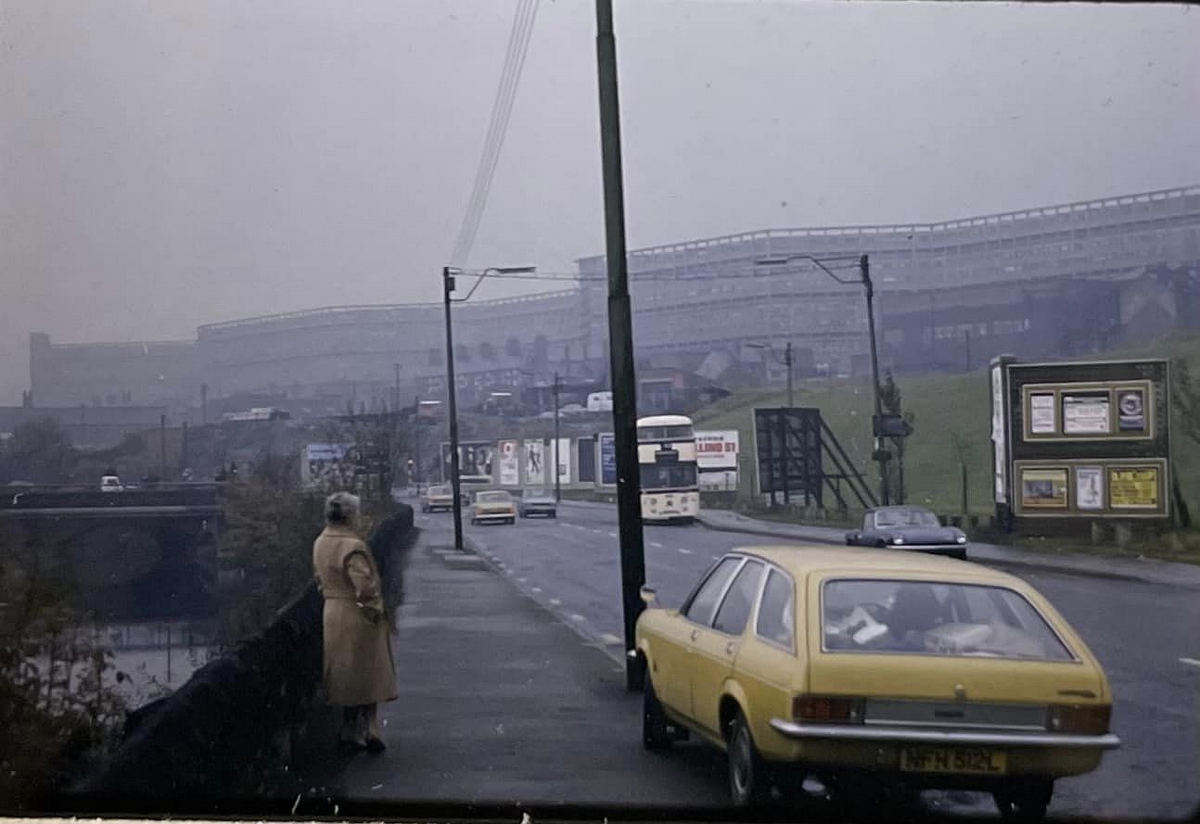 Pott_Shrigley_'s tweet image. Sheffield in October 1975
