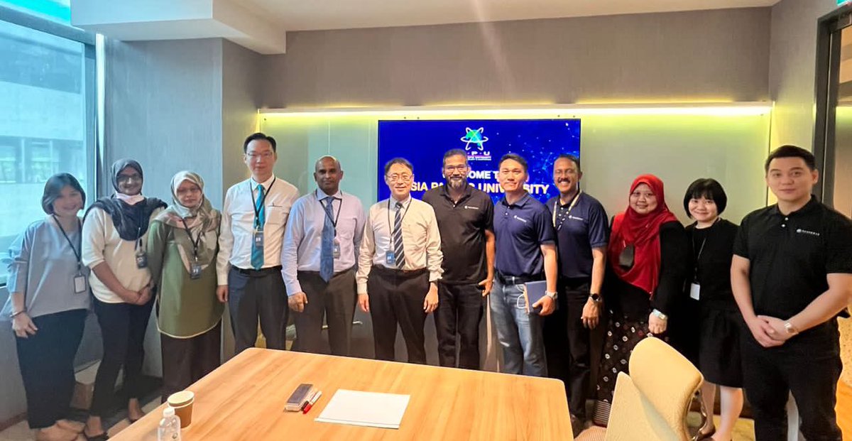 MasverseHub's tweet image. Our Tech Team is all set to unveil the revolutionary impact of MyEduID tech demo. Stay tuned for more updates! 
Coming soon our blockchain enabled digital traceable platform by Masverse for the digital education industry. 
#blockchain #education #techdemo #digitaltransformation