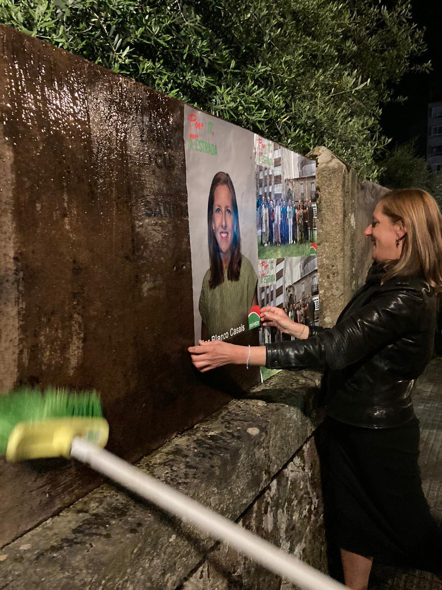 MoveteAE's tweet photo. Pedimos o teu voto para traballar por unha Estrada máis xusta.
• Traballaremos por unha economía revitalizada e sostible, atendendo ao sector industrial, ao rural e ao comercio.
• Reforzaremos o SAF e crearemos unha Residencia Municipal. 

Por ti, Pola Estrada. Vota Móvete ❤️💚 https://t.co/IKZ7OaskLx