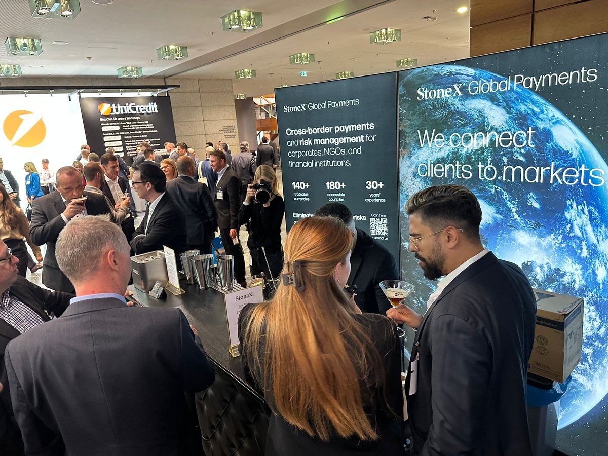 We are proud to announce our partnership with TIS and were happy to celebrate this with a refreshing cocktail yesterday evening following a successful second day at the Finanzsymposium. We are looking forward to a fruitful partnership.