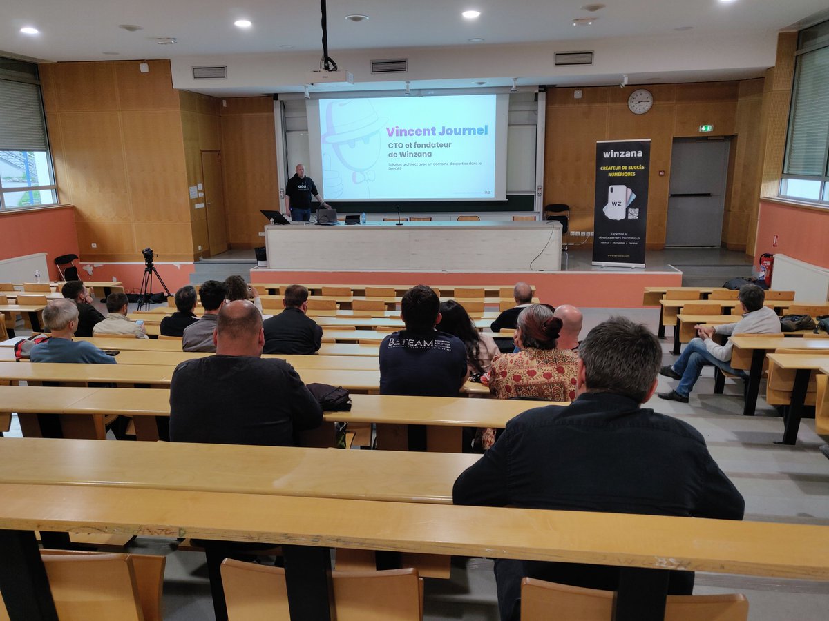 Du monde hier pour nos talks sur la domotique &amp; Elasticsearch. Les Replay bientôt disponible #ardeche #drome #developpeur