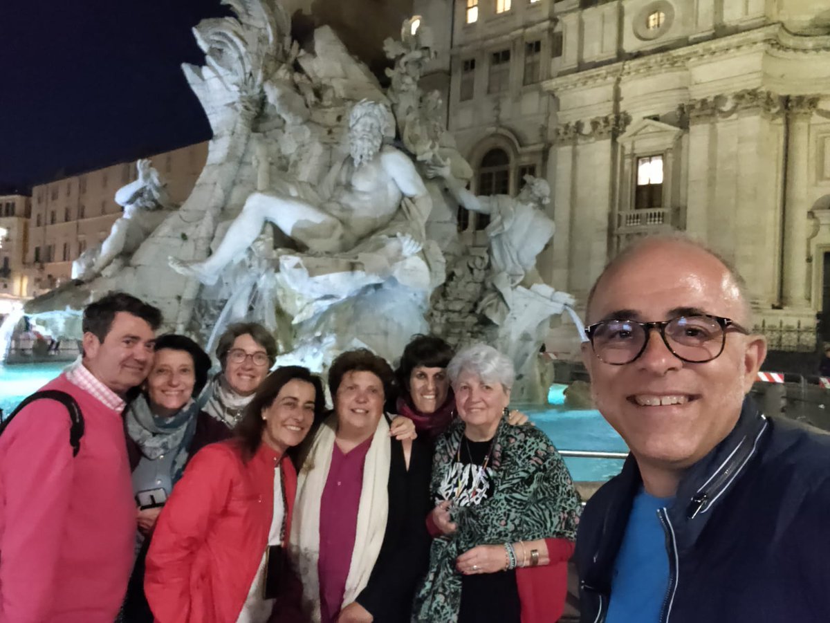 ACGMalaga's tweet photo. Un grupo de malagueños participa en la Asamblea de la UMOFC, que se celebrará en Asís con una audiencia del Papa Francisco mañana sábado 13 de Mayo, que será retransmitida en streaming en👇
https://t.co/MYrWBRz5I2
🧡💚❤️💙
@ACGevangelizar #Acganunciar @wucwo @DiocesisMalaga https://t.co/wTuovwogR0