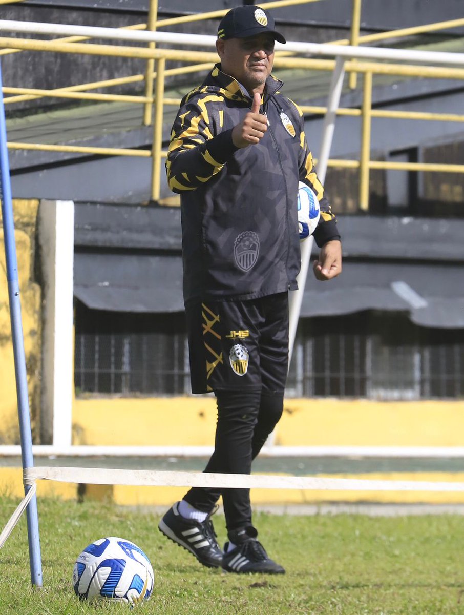ESTO ES DEPORTIVO TACHIRA...GANAR Y SER PROTAGONISTA...MUCHA HISTORIA