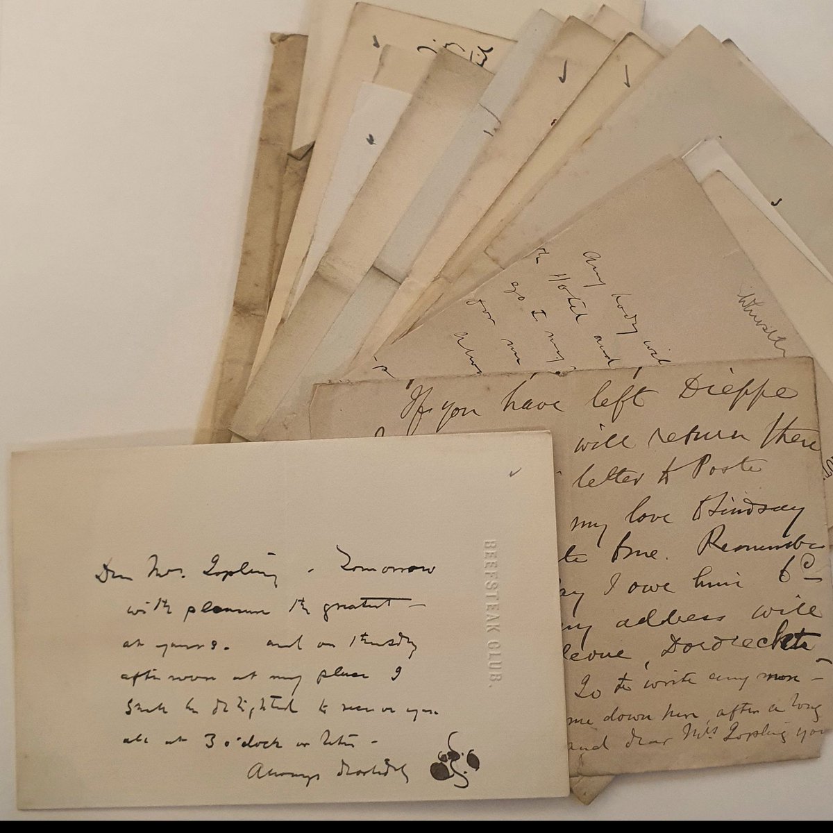 UofGlasgowASC's tweet photo. Louise Jopling was friends with Whistler. As well as correspondence in our #archive, did you know that she also posed for one of his paintings, now @hunterian "Harmony in Flesh Colour and Black" (GLAHA46317)? #JoplingProject https://t.co/XUYFaNCt2M