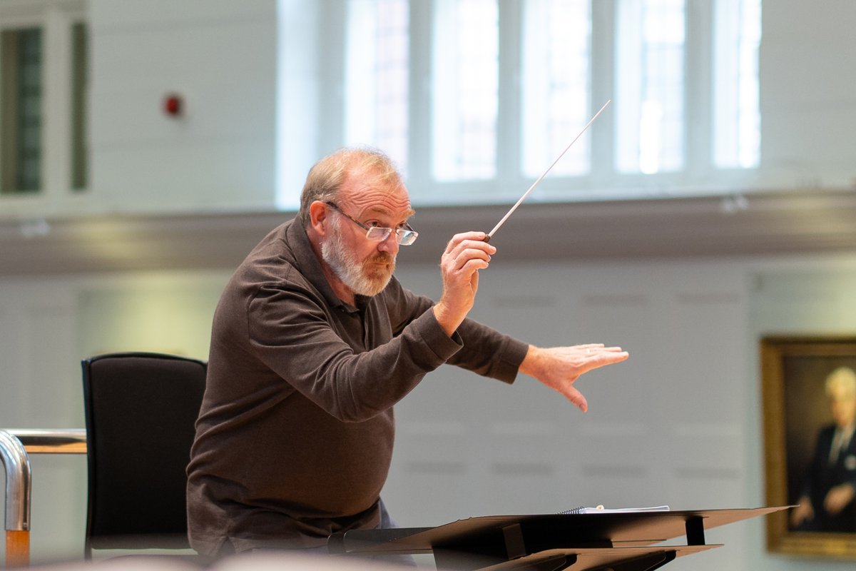 RCMLondon's tweet image. We can&apos;t wait for tonight’s #RCMLive! Tune in on rcm.ac.uk/live/ from 6pm to hear Martyn Brabbins, Prince Consort Professor of Conducting at the RCM, directing Stravinsky’s Petrushka and Prokofiev&apos;s Piano Concerto no 2 with the RCM Symphony Orchestra in a sold-out concert