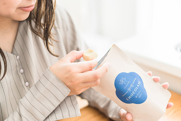 straightpress's tweet image. 妊婦に寄り添う“生命をはぐくむチョコレート「Enchamble」”が母の日に新登場

▼記事はコチラ↓
straightpress.jp/20230512/894532

生命をはぐくむチョコレート「Enchamble」で、妊婦に必要な栄養を補給し、癒しのひとときをすごしてみては。@straightpress #SpinLife