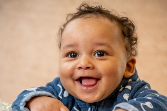 It’s Baby Day on Monday 15 May!
At Central Library we host Baby Photobooths in a relaxed, friendly atmosphere with photographer Tim Simpson. Book here: ticketsource.co.uk/leedslibraryev…
Our free weekly Bounce &amp; Rhyme session is at 1:30pm on the same day - why not make an afternoon of it?