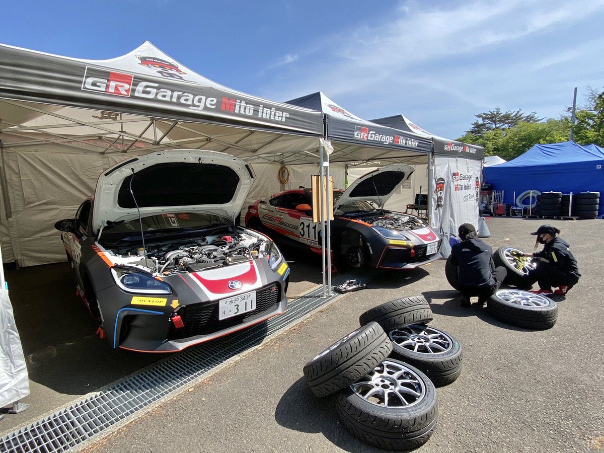 GR_mitointer's tweet photo. GR86/BRZCup！本日は専有走行がありました😊専有では5番手と7番手✨
開幕戦の予選は、明日の12時50分からです💪チームみんなでがんばります☺️
#gr86brzcup https://t.co/0JyN9cB6L4