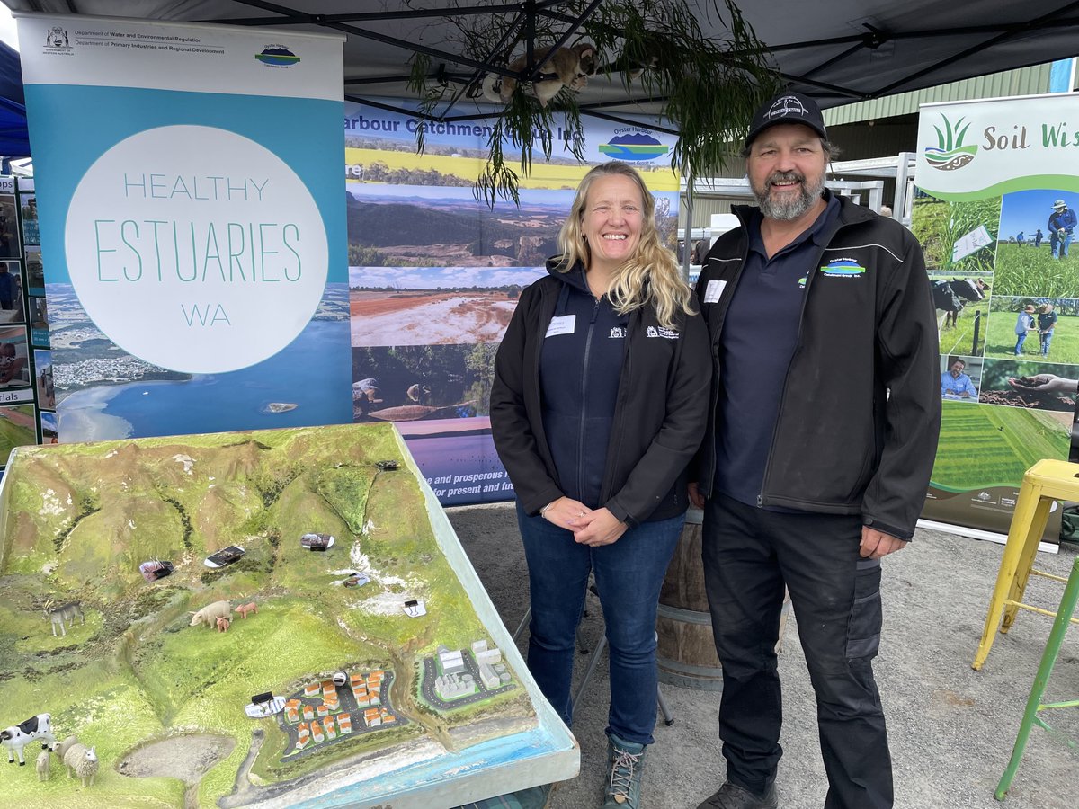 DWER_WA's tweet photo. Our #HealthyEstuaries WA team and @OHCG_inc joined @WesternDairyAus #DairyInnovationDay. We discussed soil testing opportunities and dairy effluent management practices #farmers can get involved in to improve the health of #WAestuaries. More: https://t.co/4DKoJPeFYT
#DWERatWork https://t.co/U9LmYKYoH8