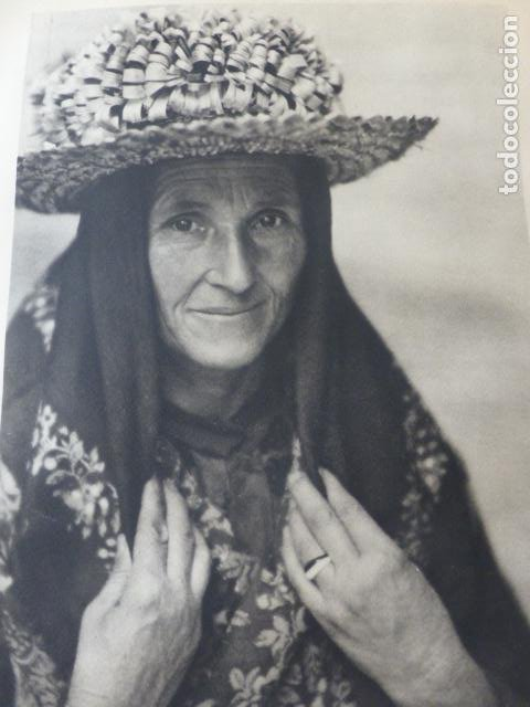 faplousdi's tweet photo. José Ortiz-Echagüe (1886 –1980), la American Photography lo consideró el tercer mejor fotógrafo del mundo en 1935. Publicó Tipos y Trajes de España, España. Pueblos y paisajes, España mística y España. Castillos y alcázares. Mujer de Ávila 📸@TODOCOLECCION https://t.co/fC8ytapQvr