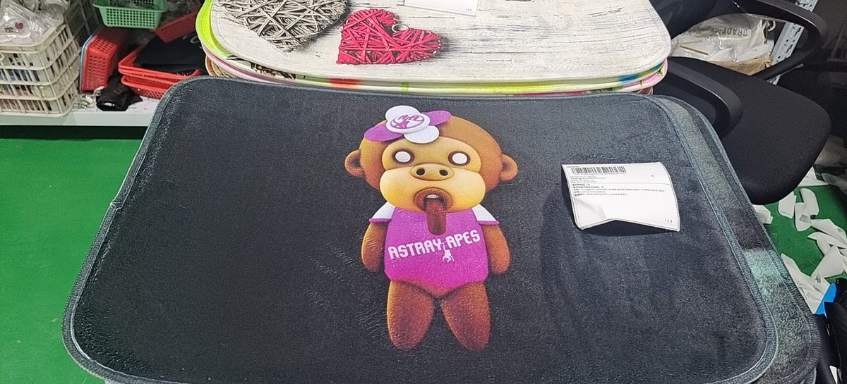 AstrayApes's tweet photo. #Gm gm Fam!
.
I needed a new bath math for myself so I thought... 🤣🤣 But be honest this looks damn dope!!! What about our own #AstrayFamily ,@AstrayFriends or @AstrayPets on it 🫢💥🤯 soon in stores I guess 😏 #AstrayMerch
.
Make it the best day ever folks!
#GoGetYours ! ✌️❤️ https://t.co/Bi9Cmci5Ik