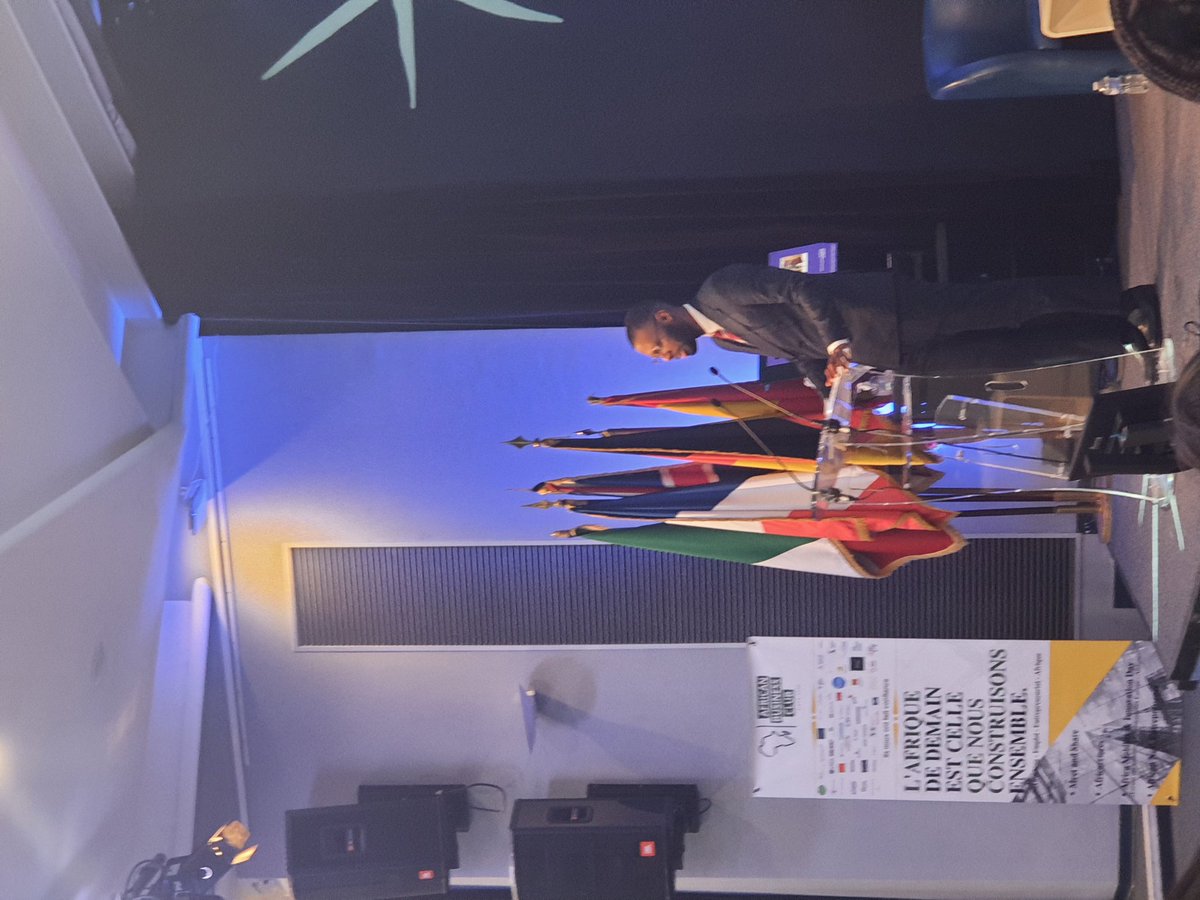 Ernest Caesar D'Oliveira : " (...) Permettre à tous les #talents de construire des projets et contribuer au développement du continent"
à la semaine de la #mobilité et de #recrutement de l'#entrepreneuriat pour l'#Afrique
<a href="/AFRICSEARCH/">AFRICSEARCH</a> <a href="/AfricaTalent/">Africa Talent Club</a> 
#formation #profession