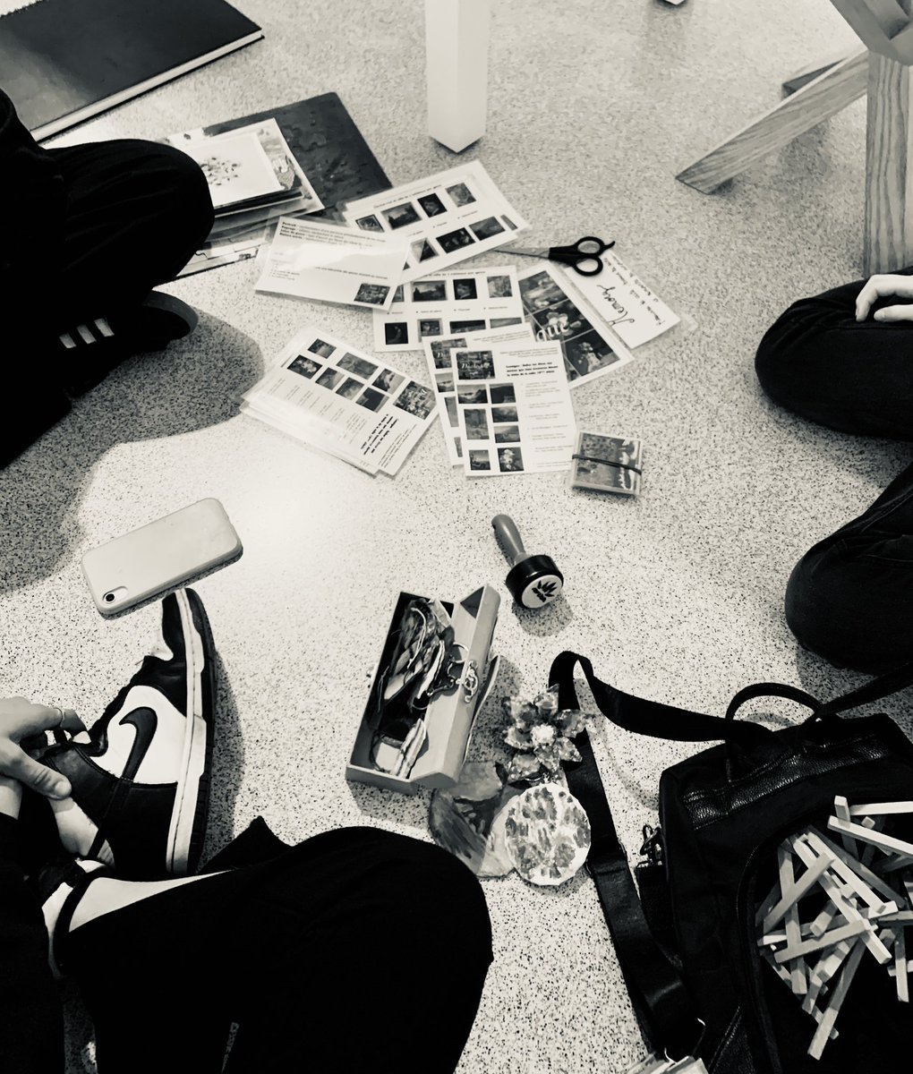 RiehlHelene's tweet photo. Répétition de la médiation réalisée demain au @MUnterlinden par les élèves de +#optionartsplastiques du lycée @blaisepascal Colmar, au programme : médiation théâtralisée, performances artistiques et expo-jeux Monet/Bonnard  @NuitdesMusees 
@DaacStrasbourg @acstrasbourg https://t.co/NcjJLInakM