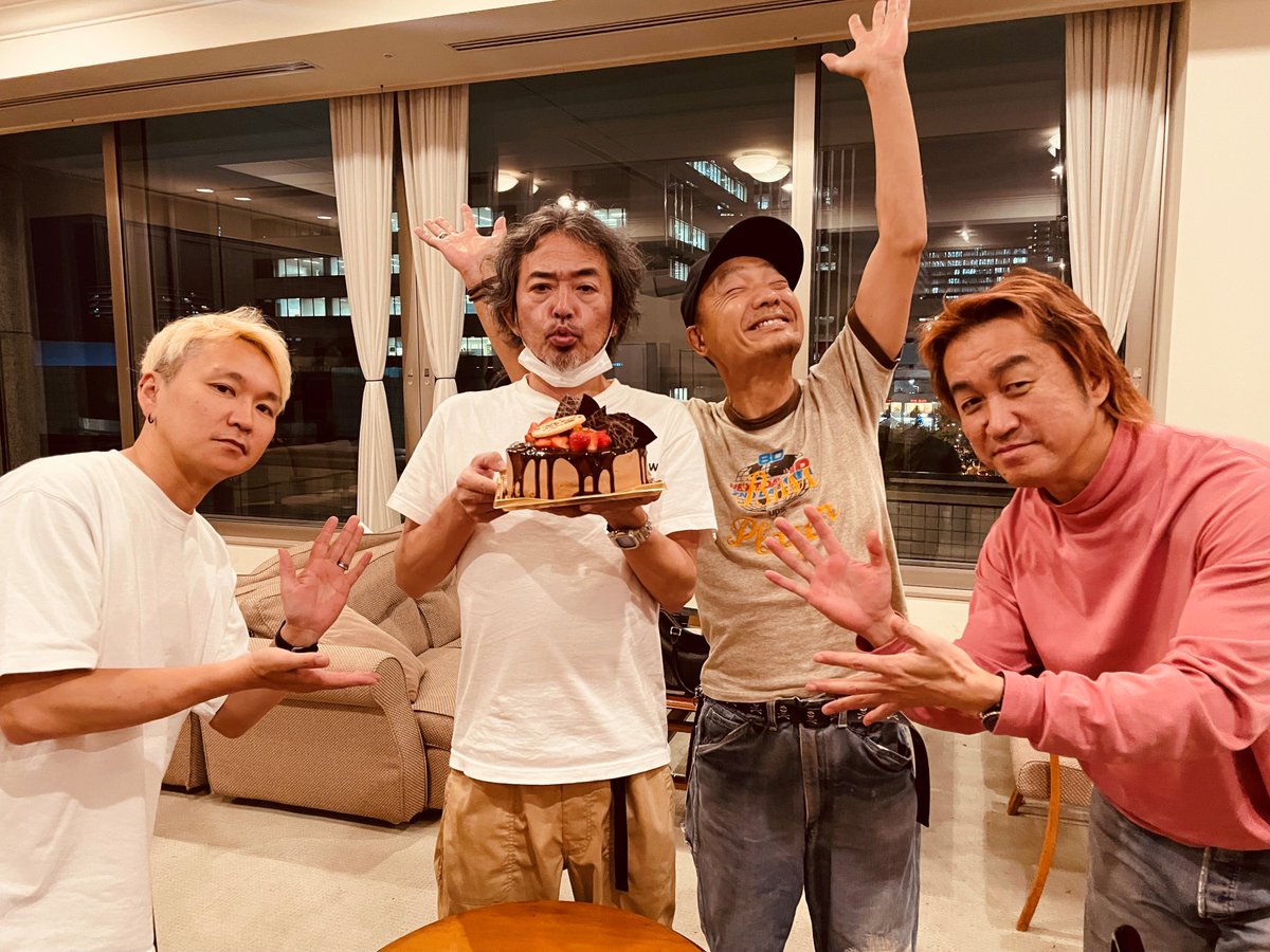 RingsideTw's tweet photo. HBD OT58㊗️✨🎂
#奥田民生 #OT58 https://t.co/VnZkrPv2UW