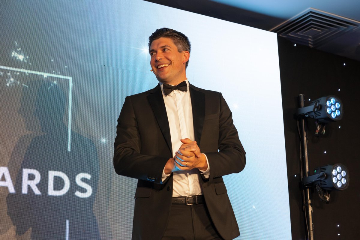 CitroenUKPR's tweet photo. Last night, top @CitroenUK retailers came together to celebrate the Annual #CUBEAwards. #Citroën United By Excellence (CUBE) Awards Programme sees retailers of similar sizes compete against one another across the country. 👉https://t.co/ONYyHbQDjO https://t.co/KhdHhv8PPI