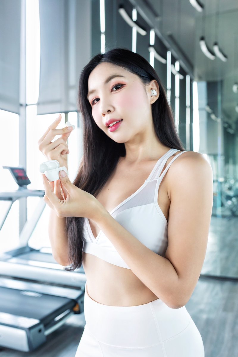 CrazyHeejin's tweet photo. 👧🏻💖 #หนูฮีจิน จึงเลือกหูฟังบลูทูธ “ 𝟭𝗠𝗼𝗿𝗲 𝗢𝗺𝘁𝗵𝗶𝗻𝗴 𝗘𝗢𝟬𝟬𝟵 “ ไปด้วยตลอดเวลาค่ะ 🎧💕

💖✨ หูฟังบลูทูธคุณภาพ ในราคาสบายกระเป๋าที่หนูฮีจินเลือก ต้อง 𝗢𝗺𝘁𝗵𝗶𝗻𝗴 นะคะ 👧🏻💕

#1MORE #EO009
#1MoreOmthingEO009 #ของมันต้องมี https://t.co/774Hi5wYnI