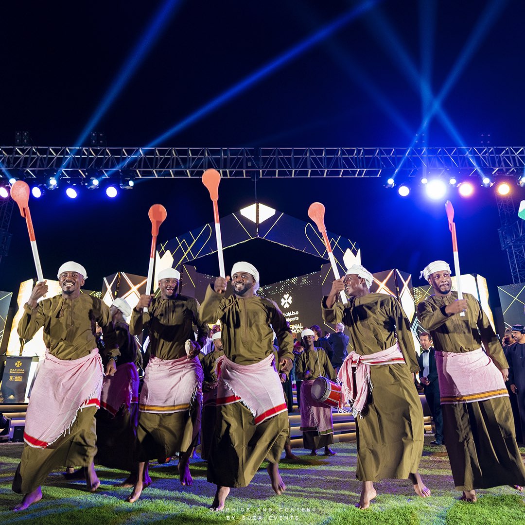 Let's look at the details, concepts, content, and management created by SUZA events 
•
•
•
#tourism #awards #events #worldtravel #travel #traveler #explore #photooftheday #beautifuldestinations #worldtravelpics  @omanairports