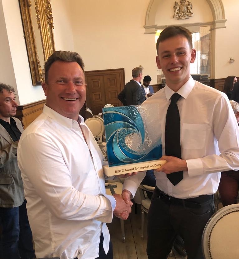 CFCM_Exeter's tweet photo. We were delighted to see @riverexecafe  win the award for Impact on Devon at the Celebration of Marine Innovation event yesterday hosted by @plymouthcc @MBTCentre 
Read about  CFCM work with River Exe Cafe - https://t.co/d2C2tWUc3t
#CFCMExeter #MBTC #RiverExeCafe https://t.co/kbnccFsB8I