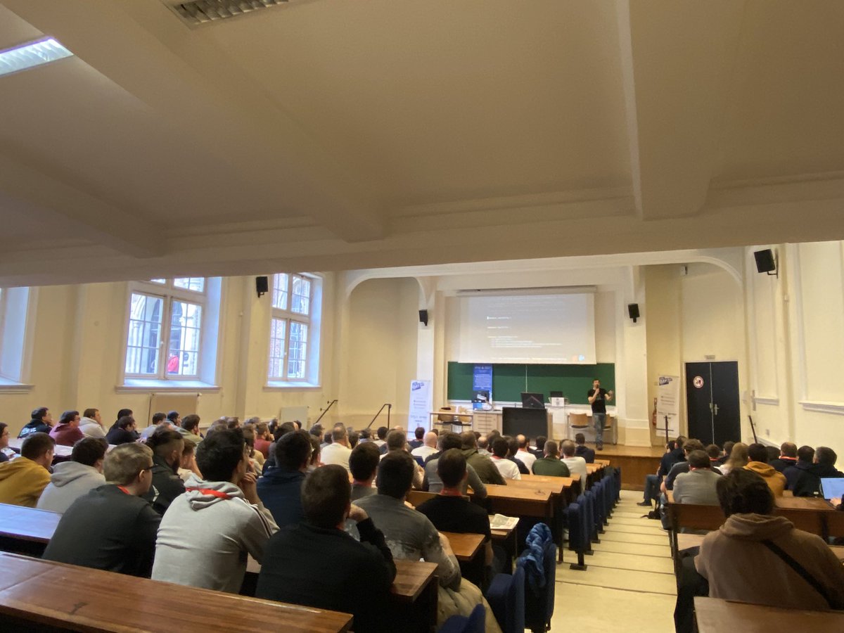 Kévin Dunglas tweet media